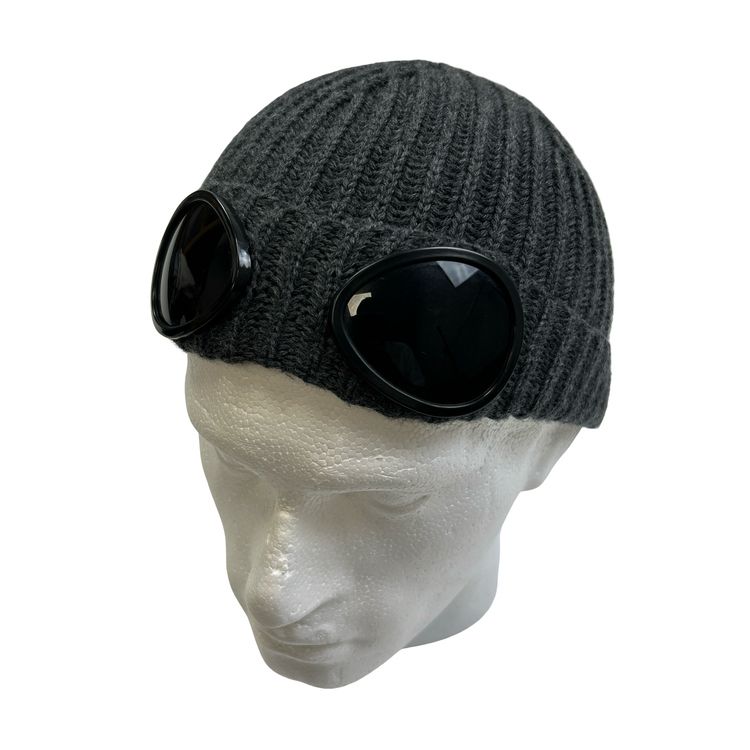 CP Company Goggle Beanie image 4