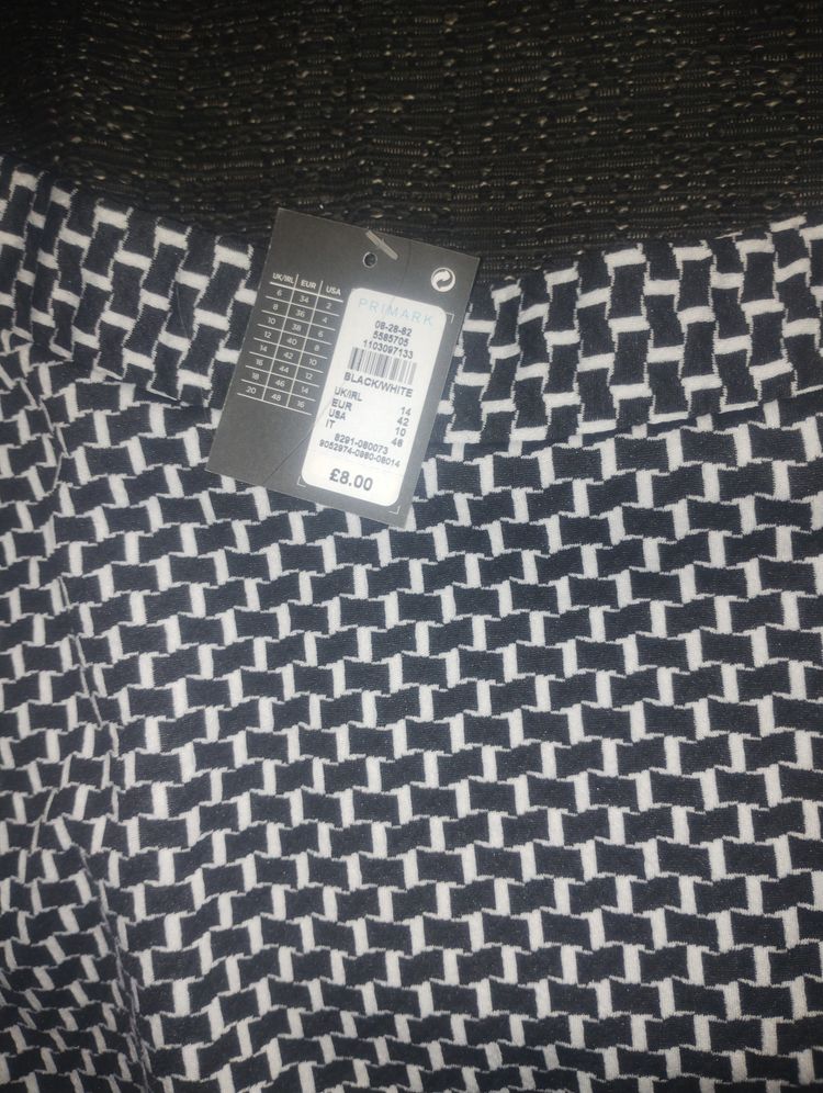 Black And White Patterned Skirt image 3