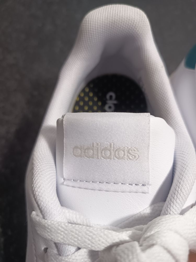 Adidas Advantage White Sneakers 2