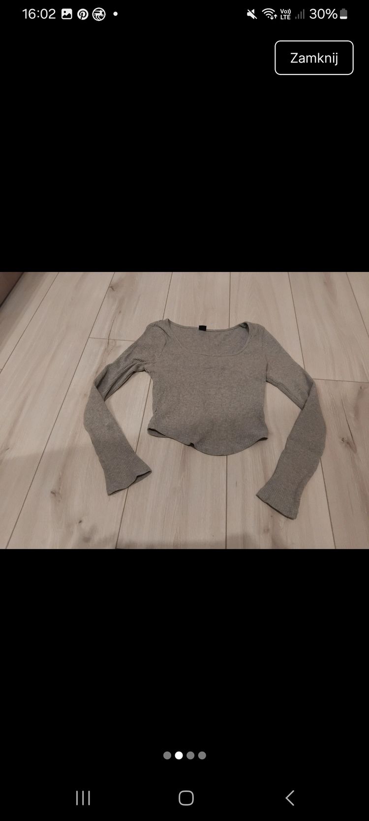 Grey Long Sleeve Cropped Top 2