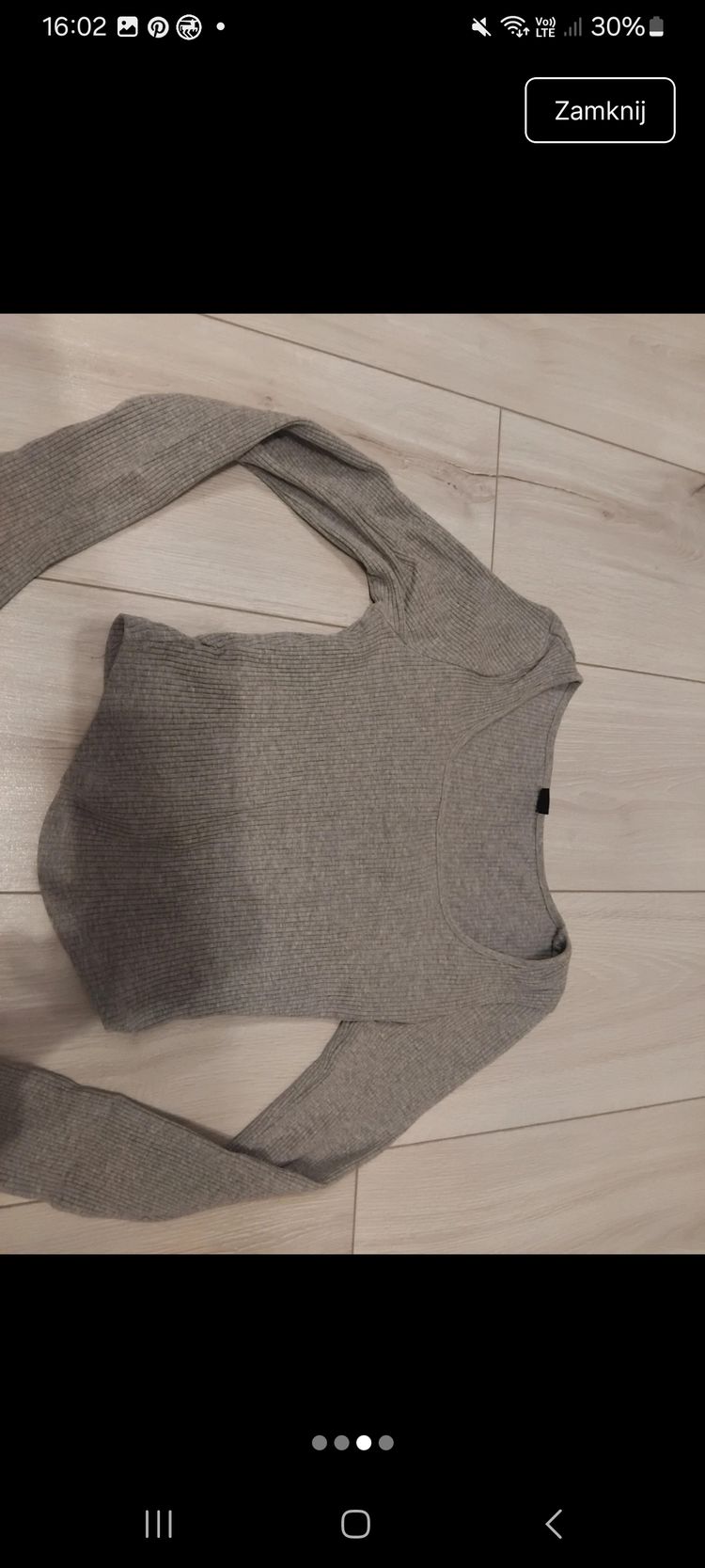 Grey Long Sleeve Cropped Top 3