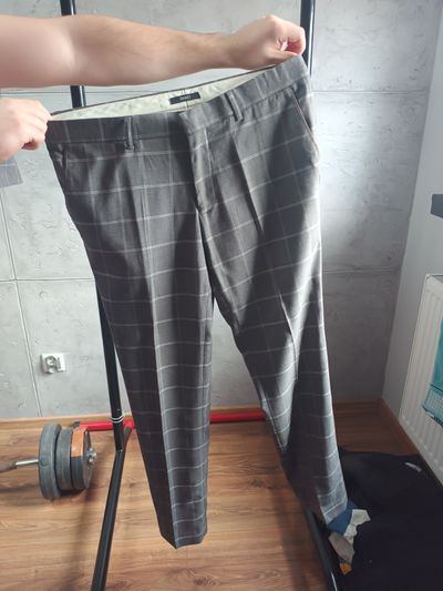Spodnie eleganckie w kratę