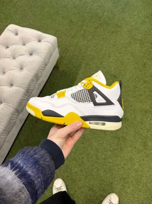 JORDAN 4 SULFUR