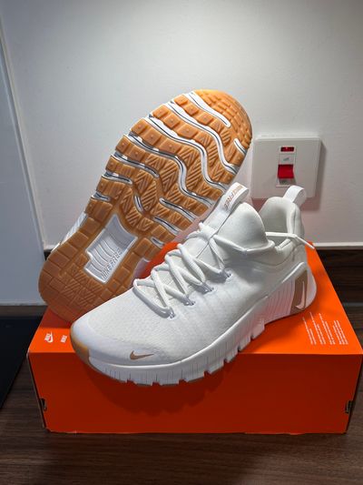 Nike Free Metcon 6 Gym Training Shoes - ‘White Gum Light Brown’ - Size UK 8,8.5,9.5,10.5