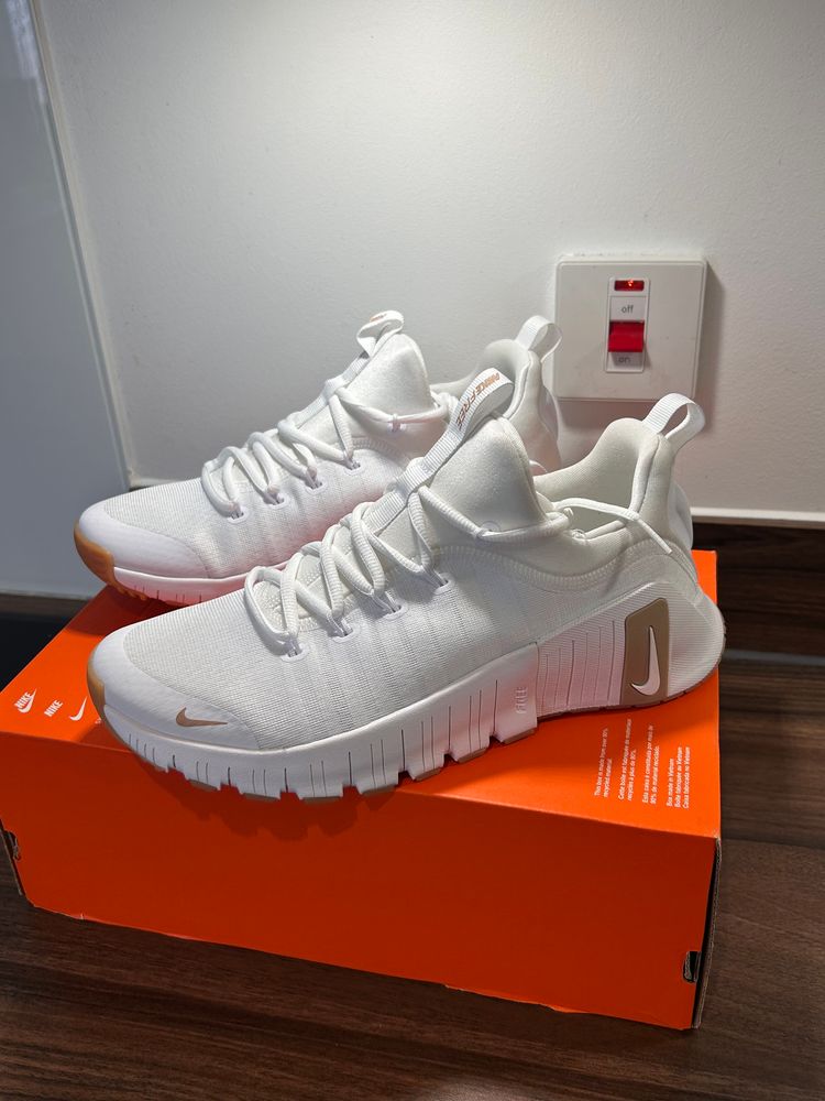 Nike Free Metcon 6 Gym Training Shoes - ‘White Gum Light Brown’ - Size UK 8,8.5,9.5,10.5 4