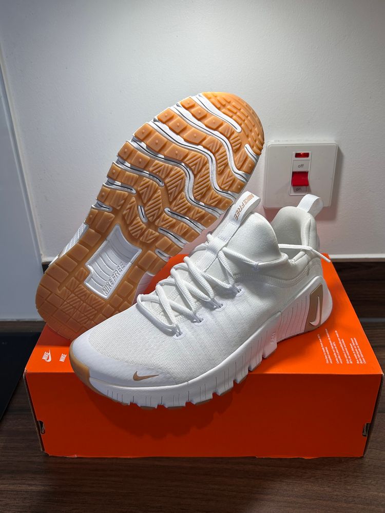 Nike Free Metcon 6 Gym Training Shoes - ‘White Gum Light Brown’ - Size UK 8,8.5,9.5,10.5 2