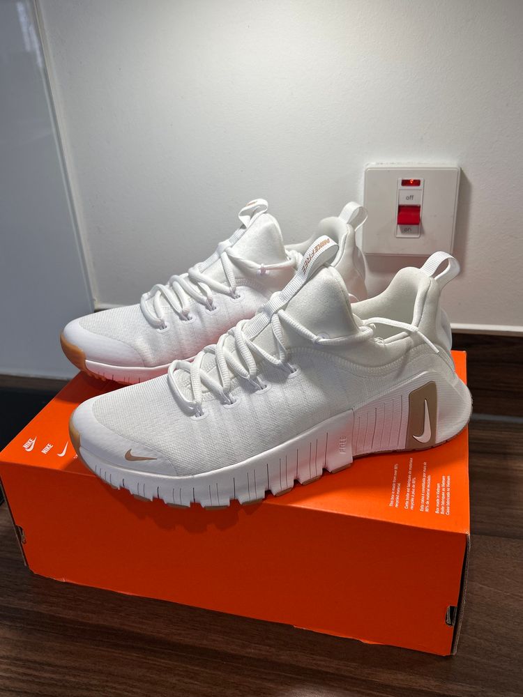 Nike Free Metcon 6 Gym Training Shoes - ‘White Gum Light Brown’ - Size UK 8,8.5,9.5,10.5 5