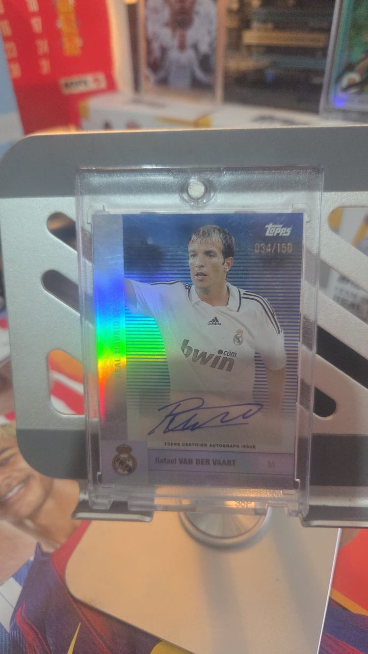Rafael Van der Vaart AUTO 034/150 – Topps Real Madrid 2025/26