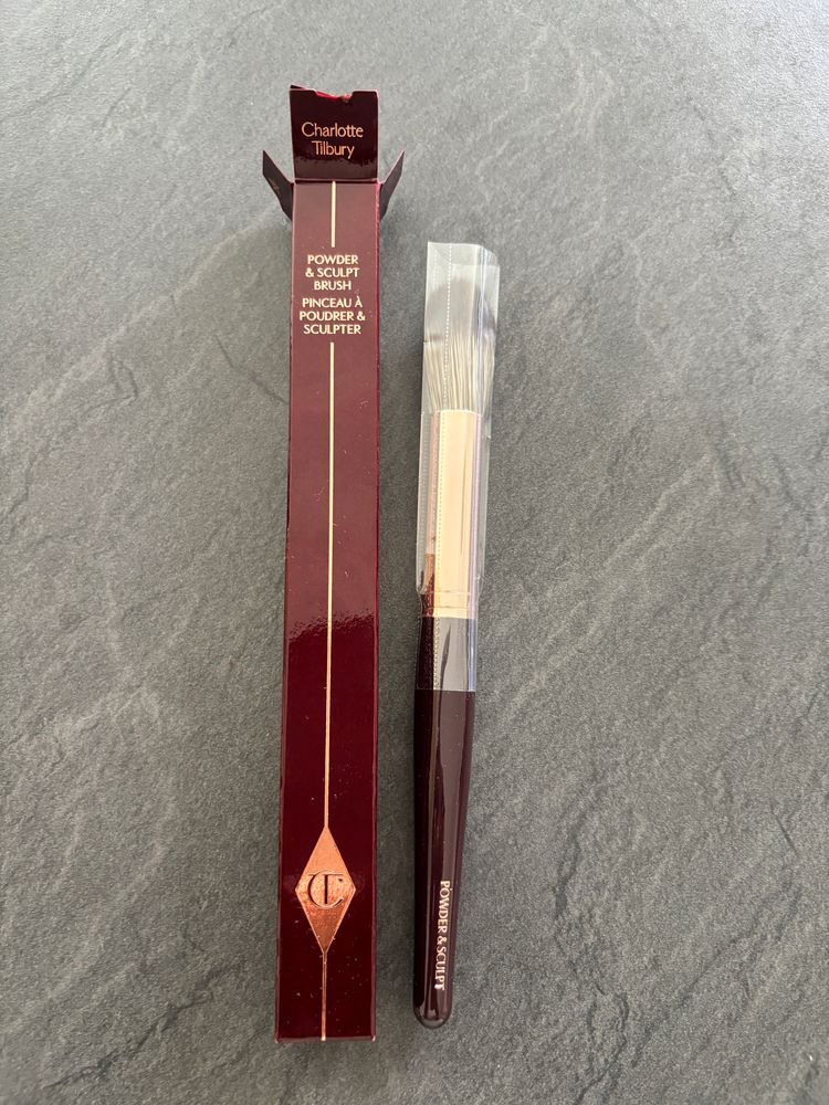 Charlotte Tilbury Powder & Sculpt Brush