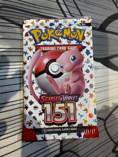 Pokémon Trading Card Game Scarlet & Violet 151 Booster Pack