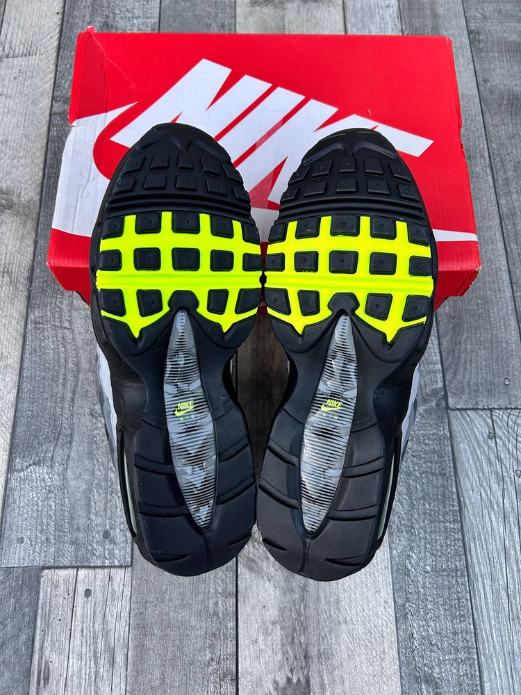 Nike Air Max 95 JD Trainers ‘OG Reverse Neon’ - Size UK 10  8