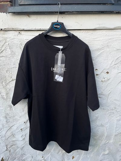 Essentials tee small