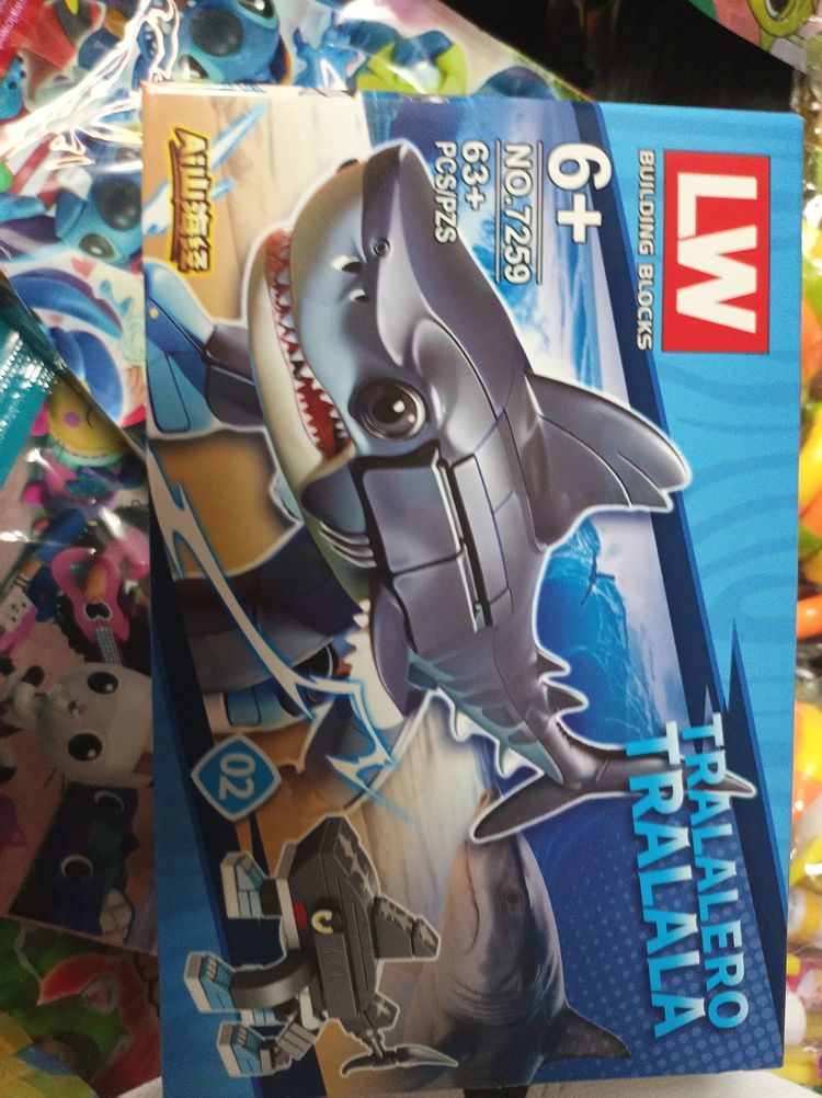Building Blocks Shark Toy Set