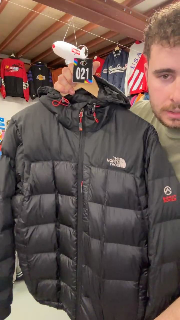 021 THE NORTH FACE M 800 SUMMIT SERIES 