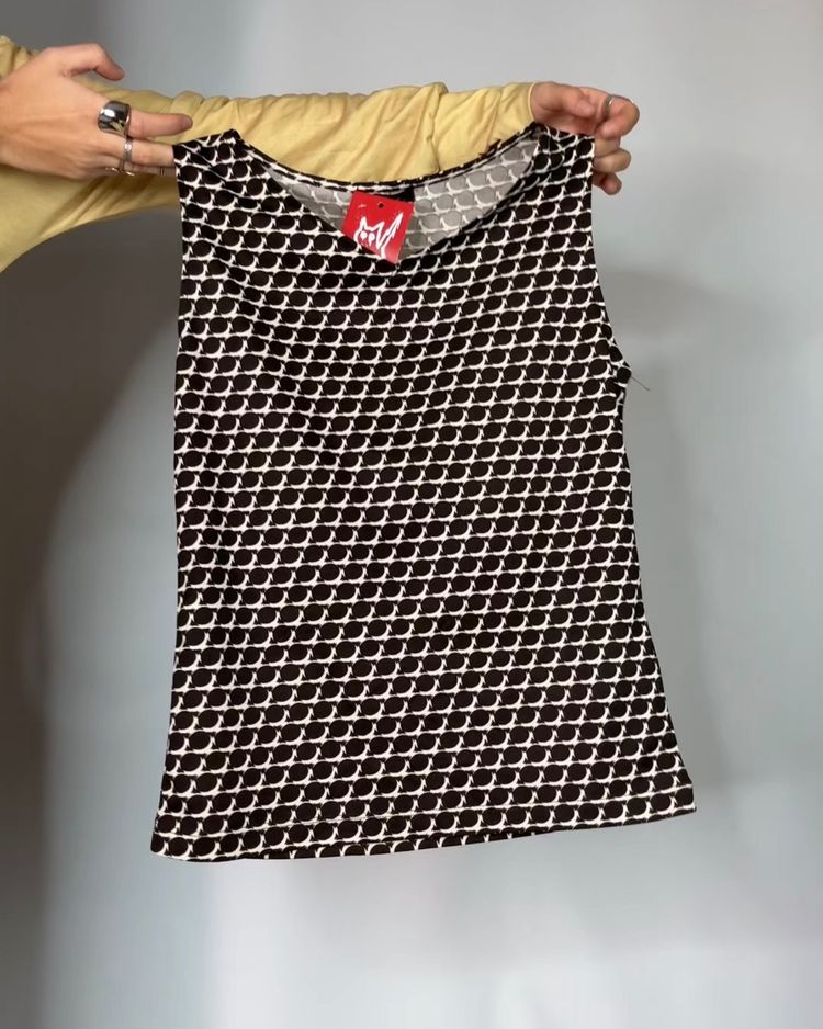 Black And White Patterned Sleeveless Top
