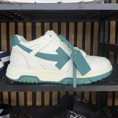 Off-White Out Of Office UK 9