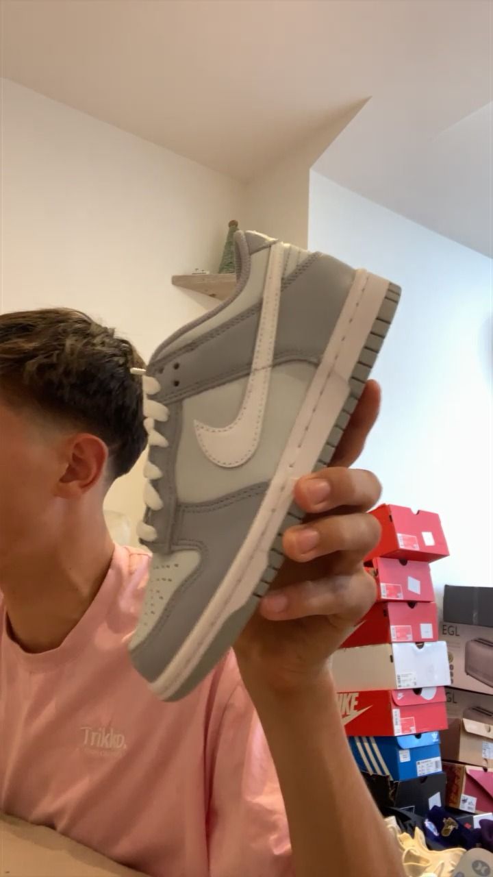 Nike nike two  tone grey size 3.5  product image