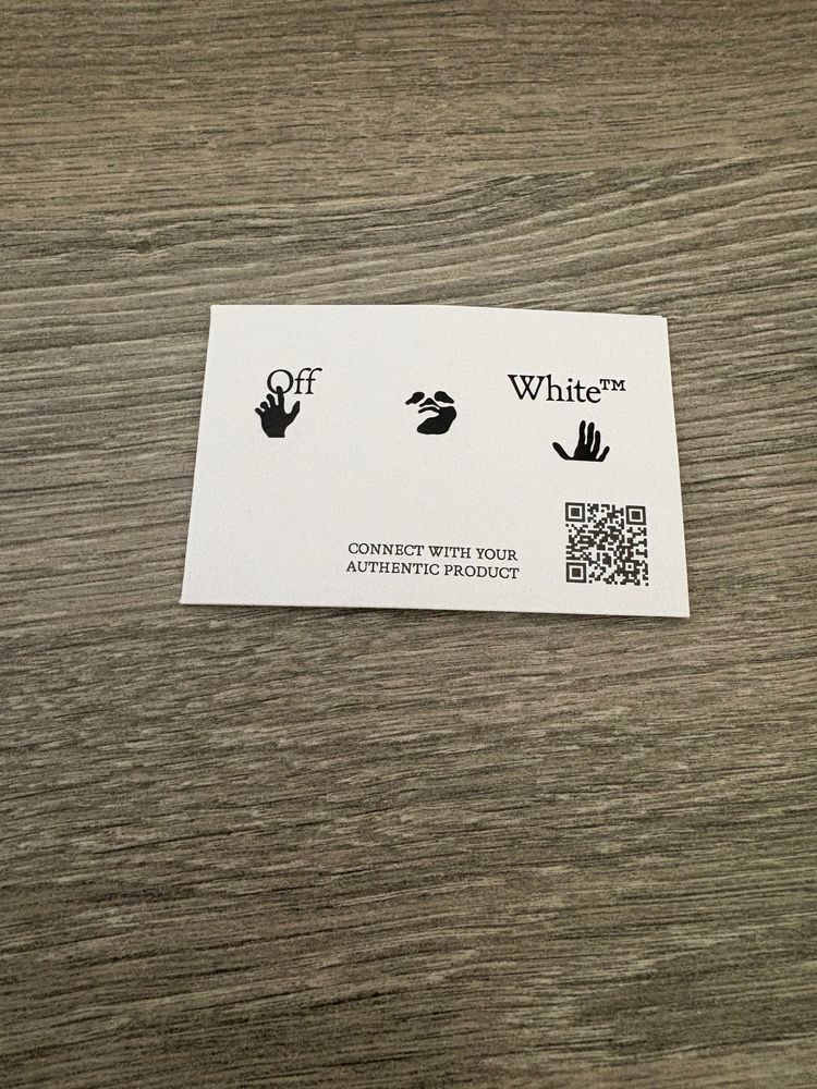 Off-White Black And Gray Accessory With Arrow Design 4