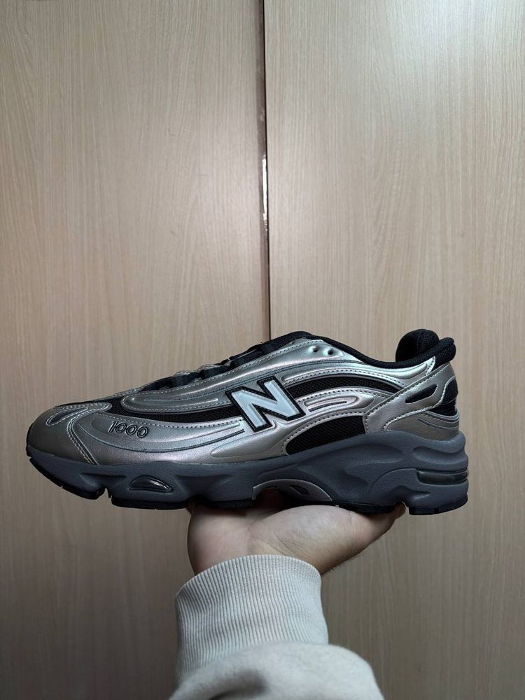 New Balance 1000