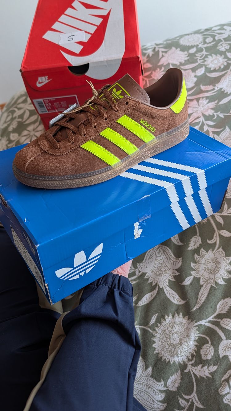 Adidas Muenchen - UK 6.5 - Brand New Full Box - £105 rrp
