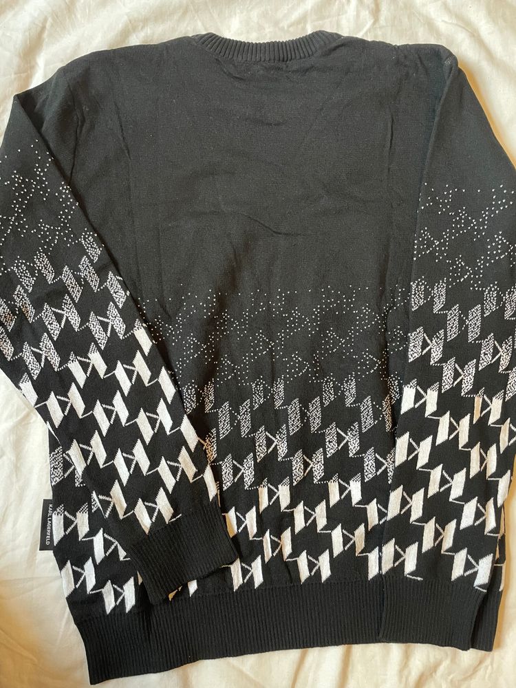 Karl Lagerfeld Black Patterned Sweater 8