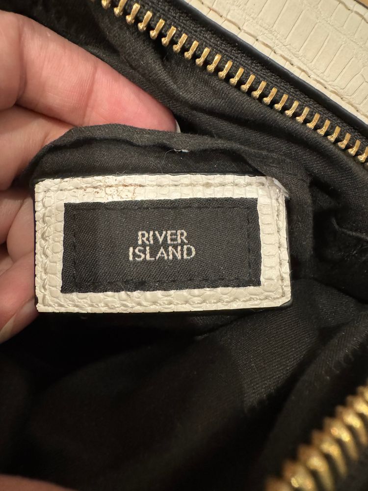 River Island Round Crossbody Bag image 2