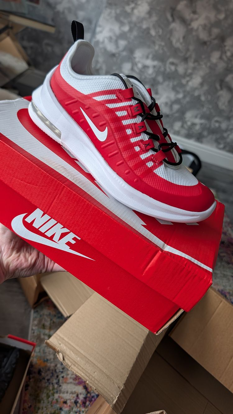 Nike Air Max Axis - University Red - UK 5.5 - Brand New Full Box 