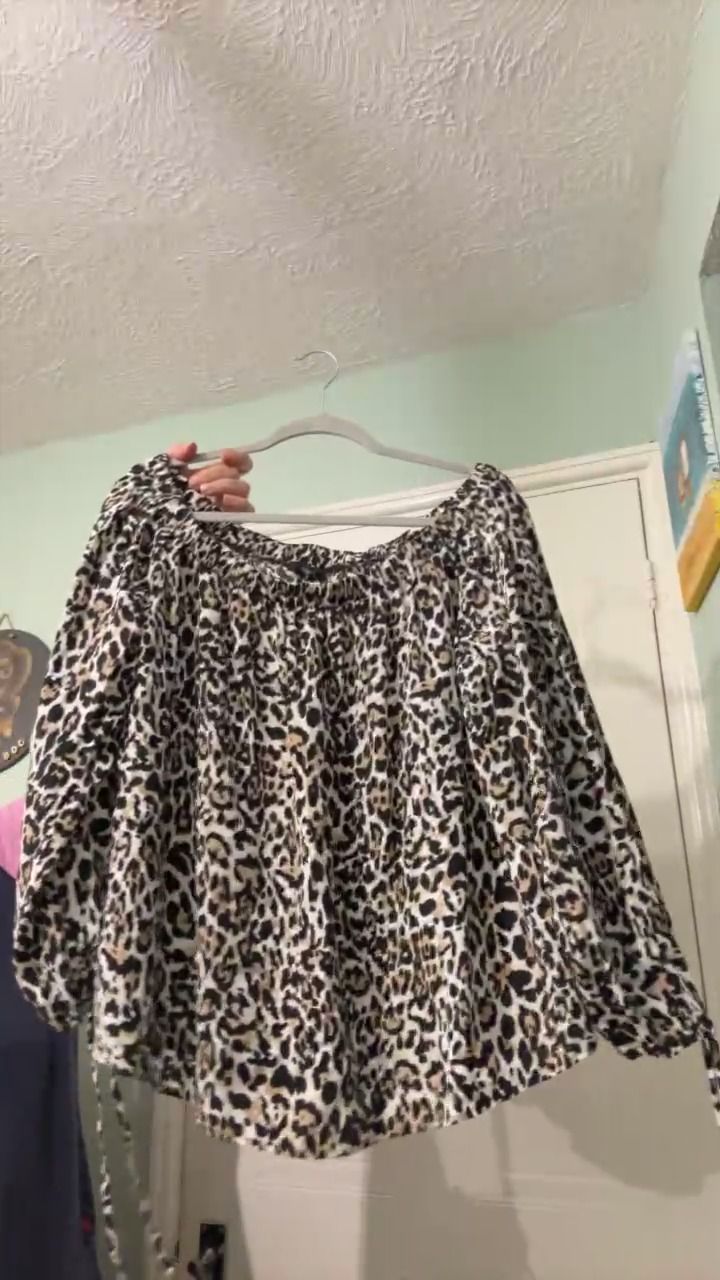 Other size 16 top new with tags imagen del producto