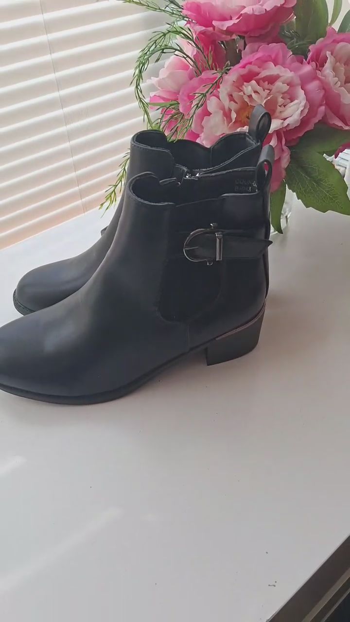 Ankle Boots image 1