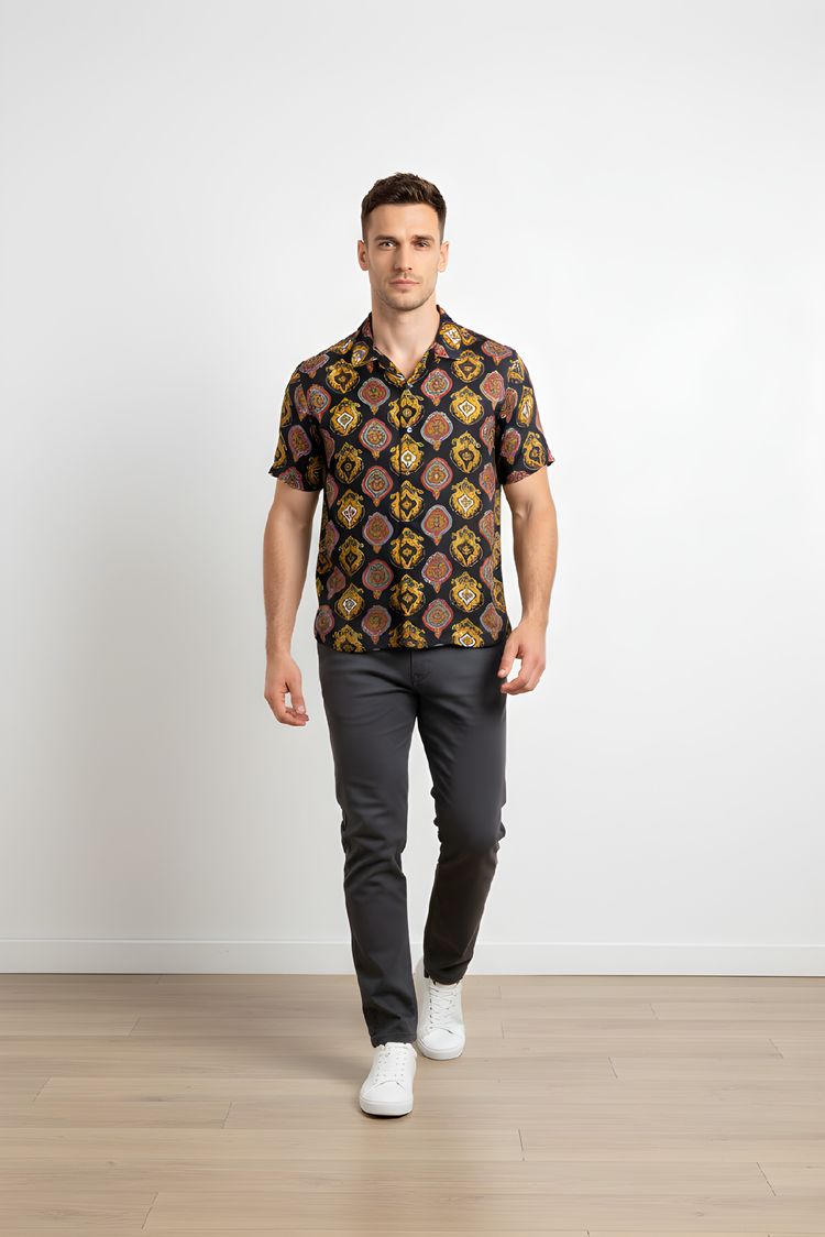 Stussy Patterned Short Sleeve Shirt size M