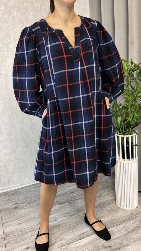Other Sukienka midi w kratę z długim rękawem luźny fason rozmiar 48 20 plus size product image