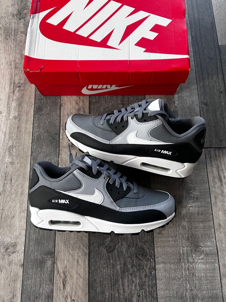 Nike Air Max 90 Essential Trainers (2017) ‘Cool Grey’ - Size UK 9 