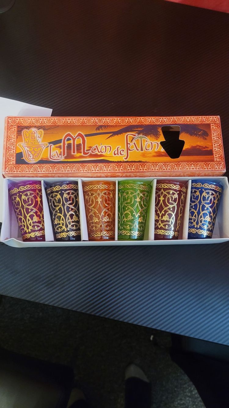 decorative tea glass set