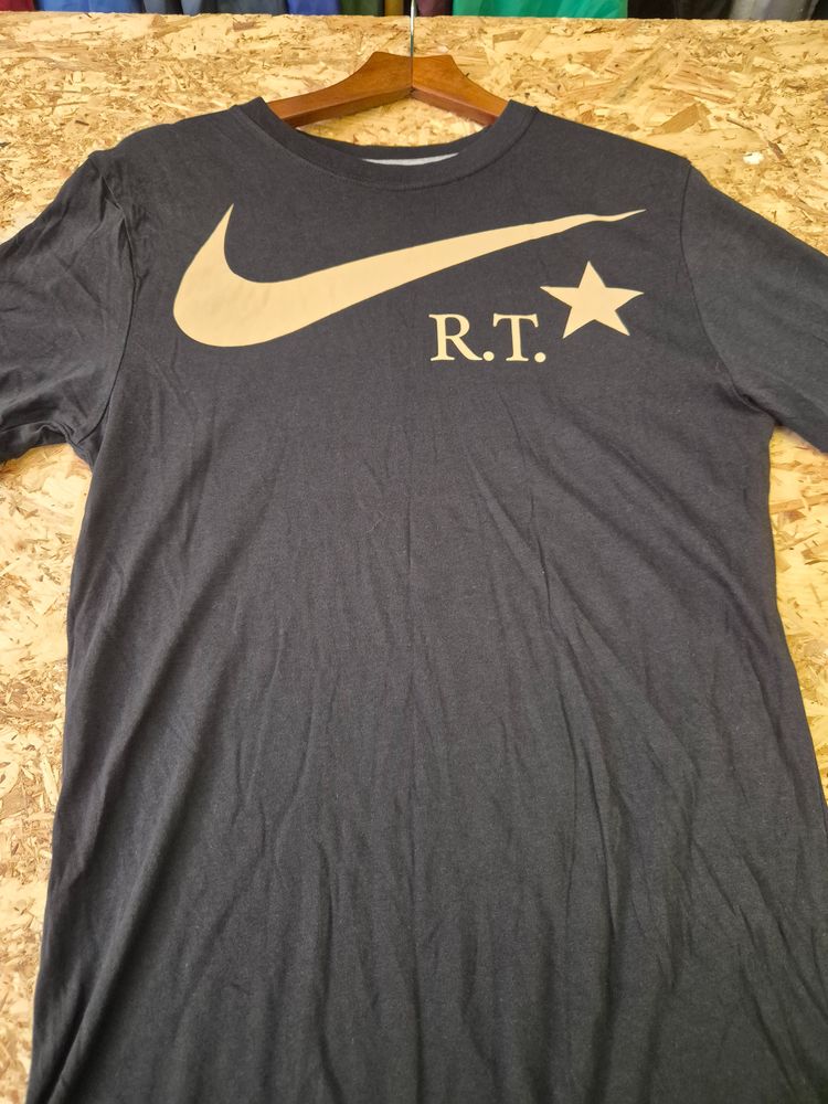 Nike Nike Black T-Shirt With Logo And R.T. Star product image