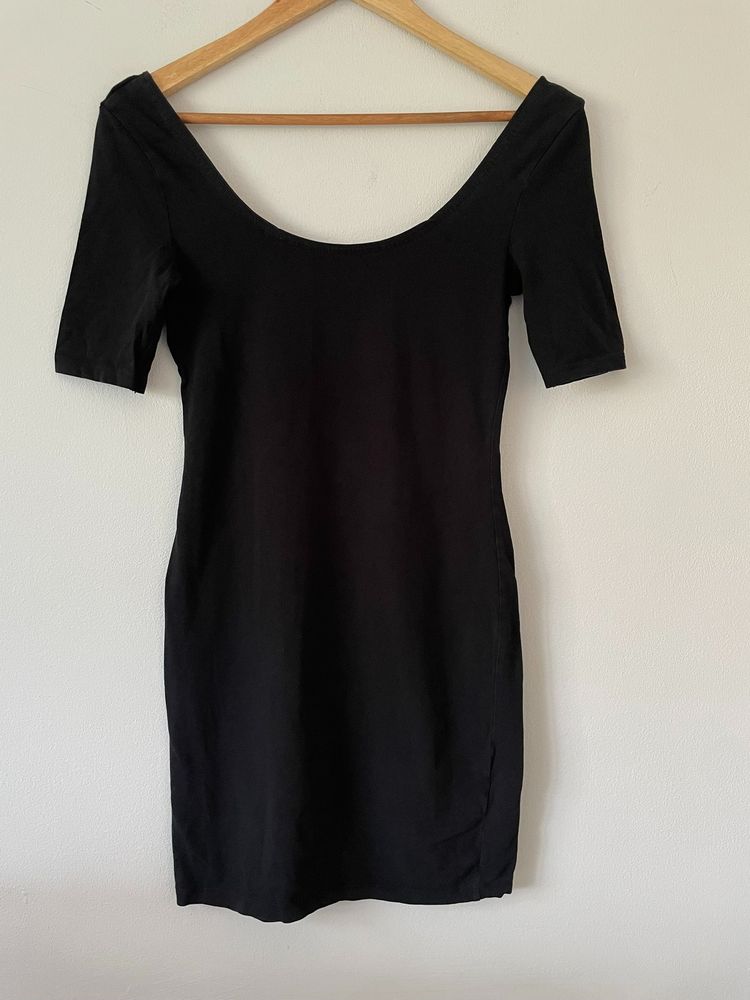 H&M H&M black short sleeve dress product image