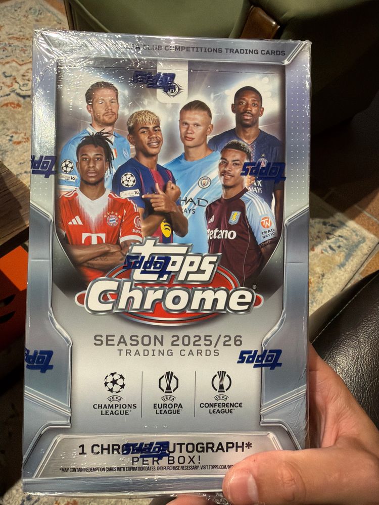 Topps Chrome Season 2025/26 Trading Cards image 1