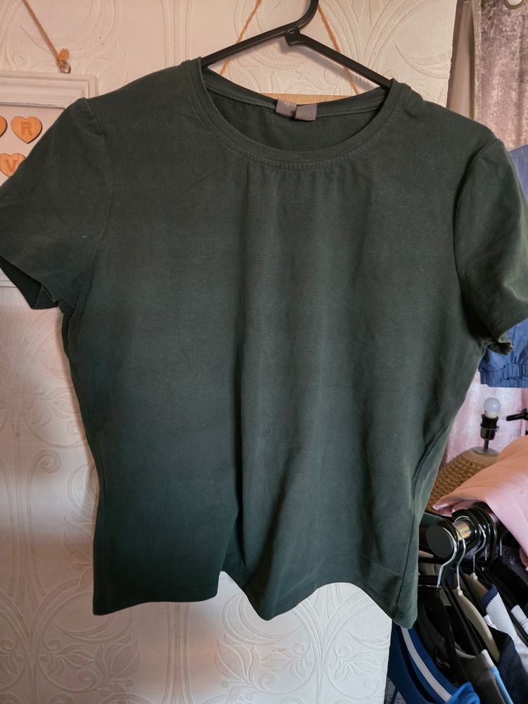 Sweaty Betty green top image 1