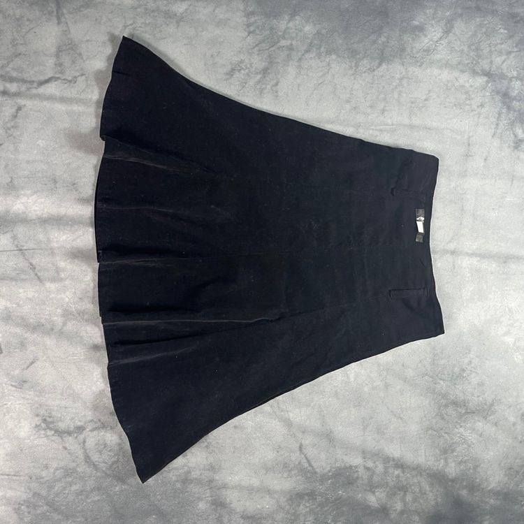 Other black skirt product image