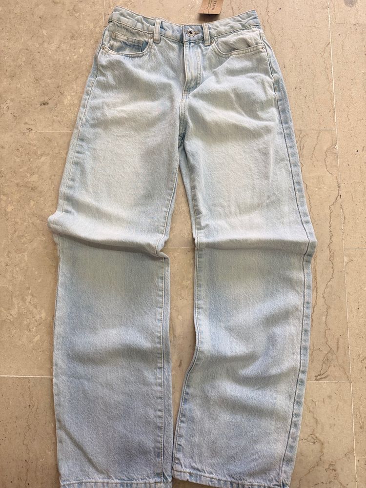 Light Blue Denim Jeans And Cargo Jeans image 5