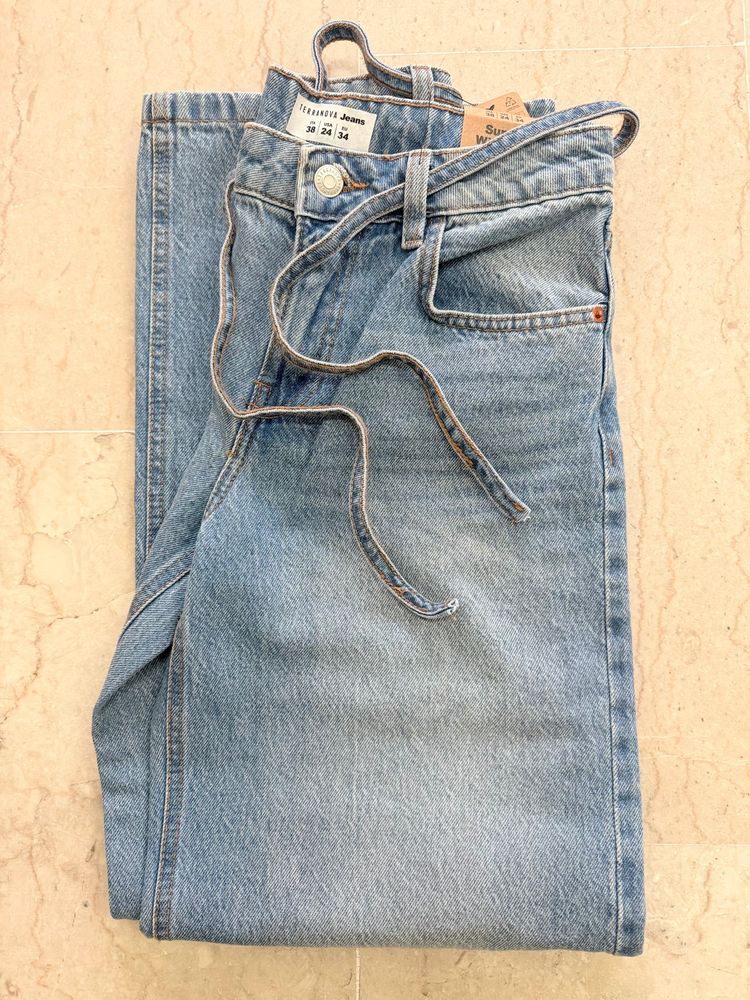 Light Blue Denim Jeans And Cargo Jeans image 3