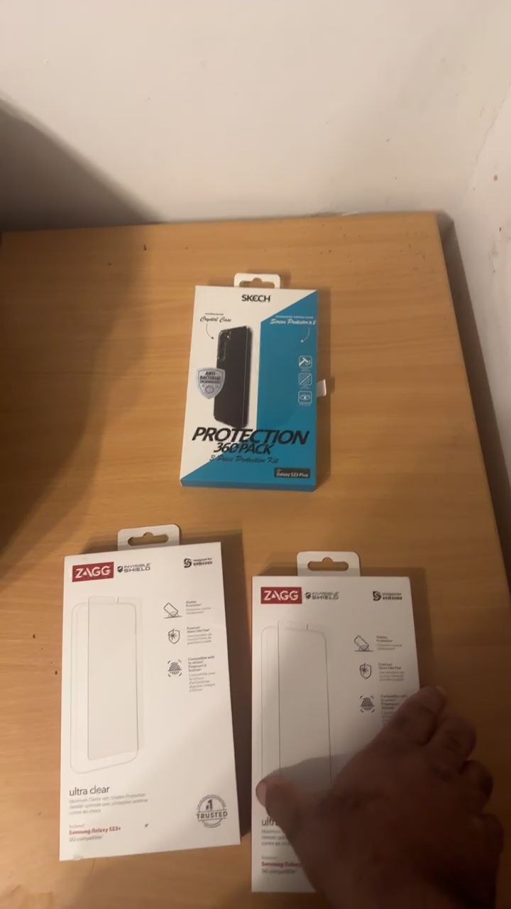 Skech S23 Plus case & screen protectors image 1