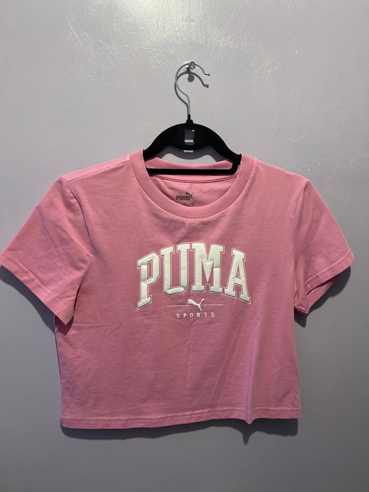 Puma Pink Cropped T-Shirt - size medium 