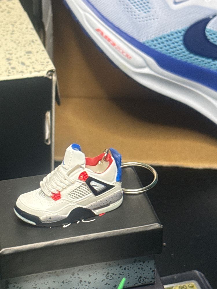 Other Miniature Sneaker Keychain product image