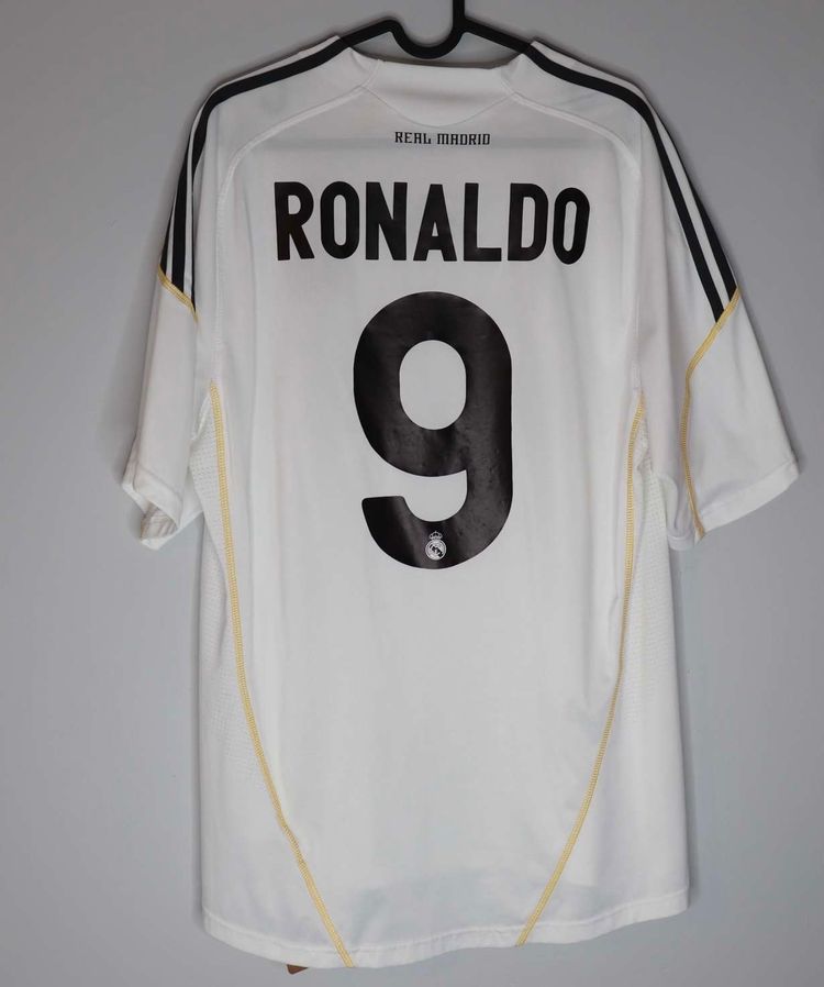 Adidas Real Madrid 2009/10 Ronaldo 9 Football Shirt