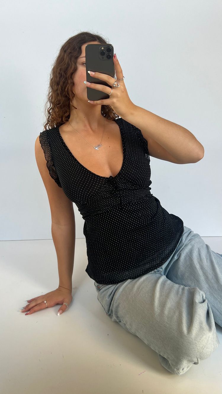 00s black polka dot top- size S/M image 2