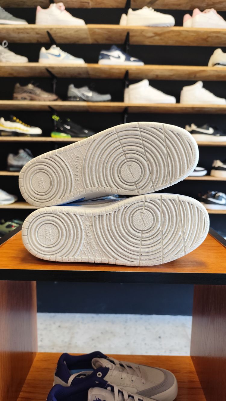 Nike Court Vision Low image 4