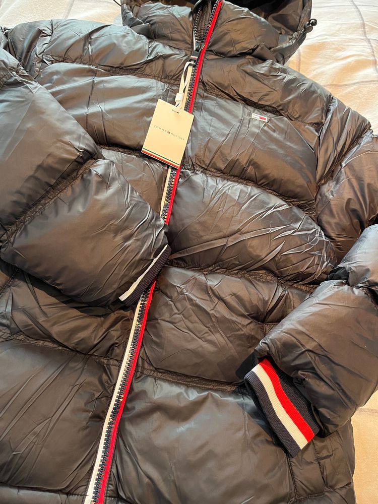 Tommy Hilfiger Black Puffer Jacket