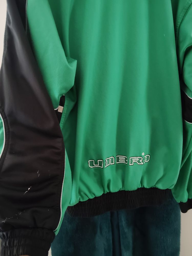 Umbro Green And Black Zip-Up Jacket image 2