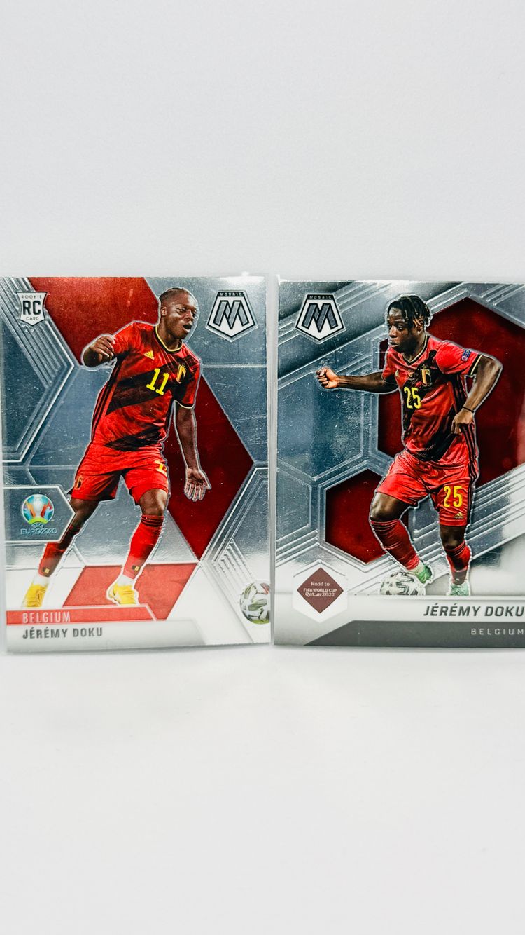Immagine di x2 - Jeremy Doku - Bélgica - Mosaic Euro 2020 rookie card + Mosaic Road to FIFA World Cup 2022 1