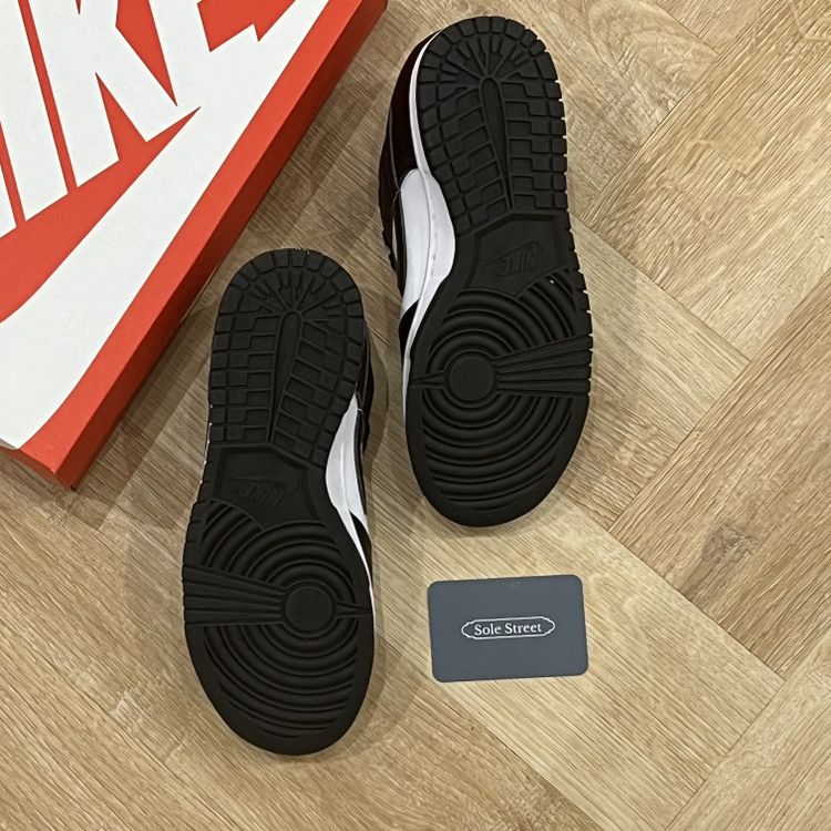 Nike Dunk Panda 3